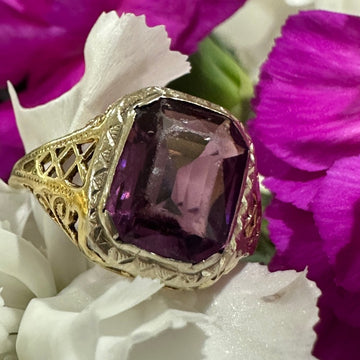 14 Karat Yellow Gold Amethyst Ring