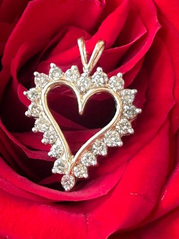 10 Karat Yellow Gold Diamond Heart Pendant  # 160-00504