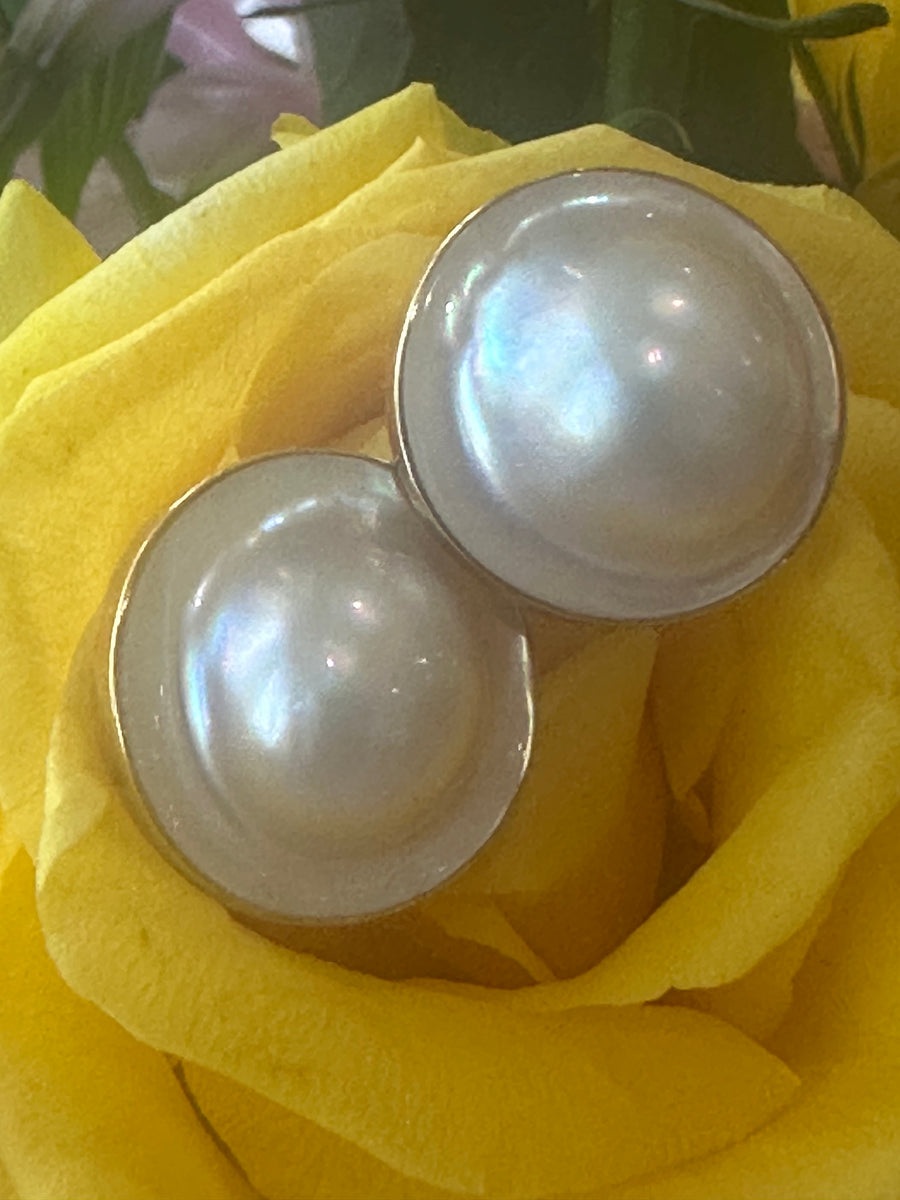 14 Karat Yellow Gold Mabe' Pearl Earrings  # 310-00346