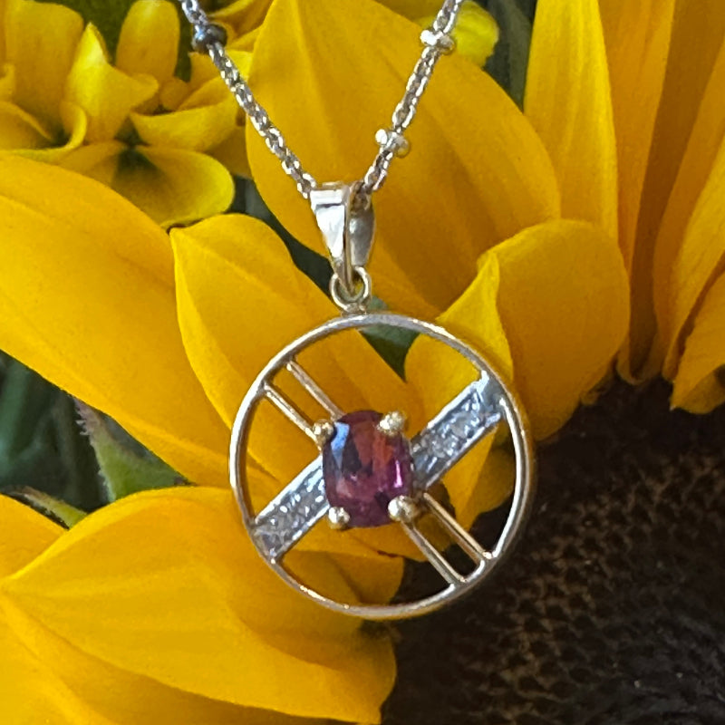 14 Karat Yellow Gold, Garnet Pendant