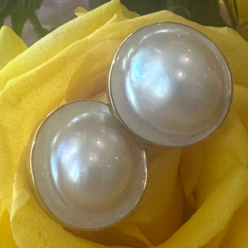 14 Karat Yellow Gold Mabe' Pearl Earrings