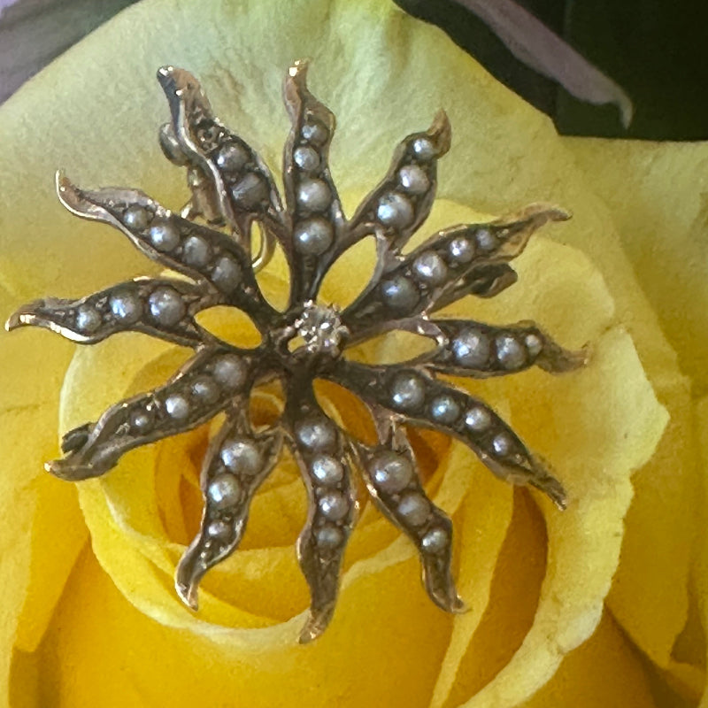 14 Karat Yellow Gold Victorian Sunburst Pin