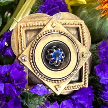 15 Karat Yellow Gold Pin with Blue Glass  # 548-00481