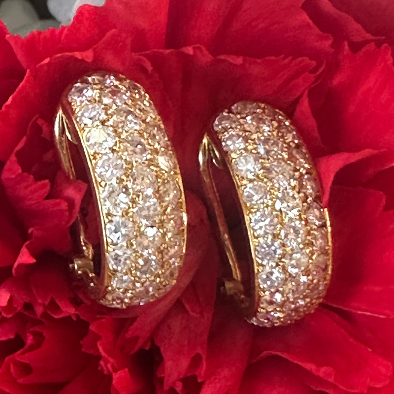 18 Karat Yellow Gold Diamond Earrings