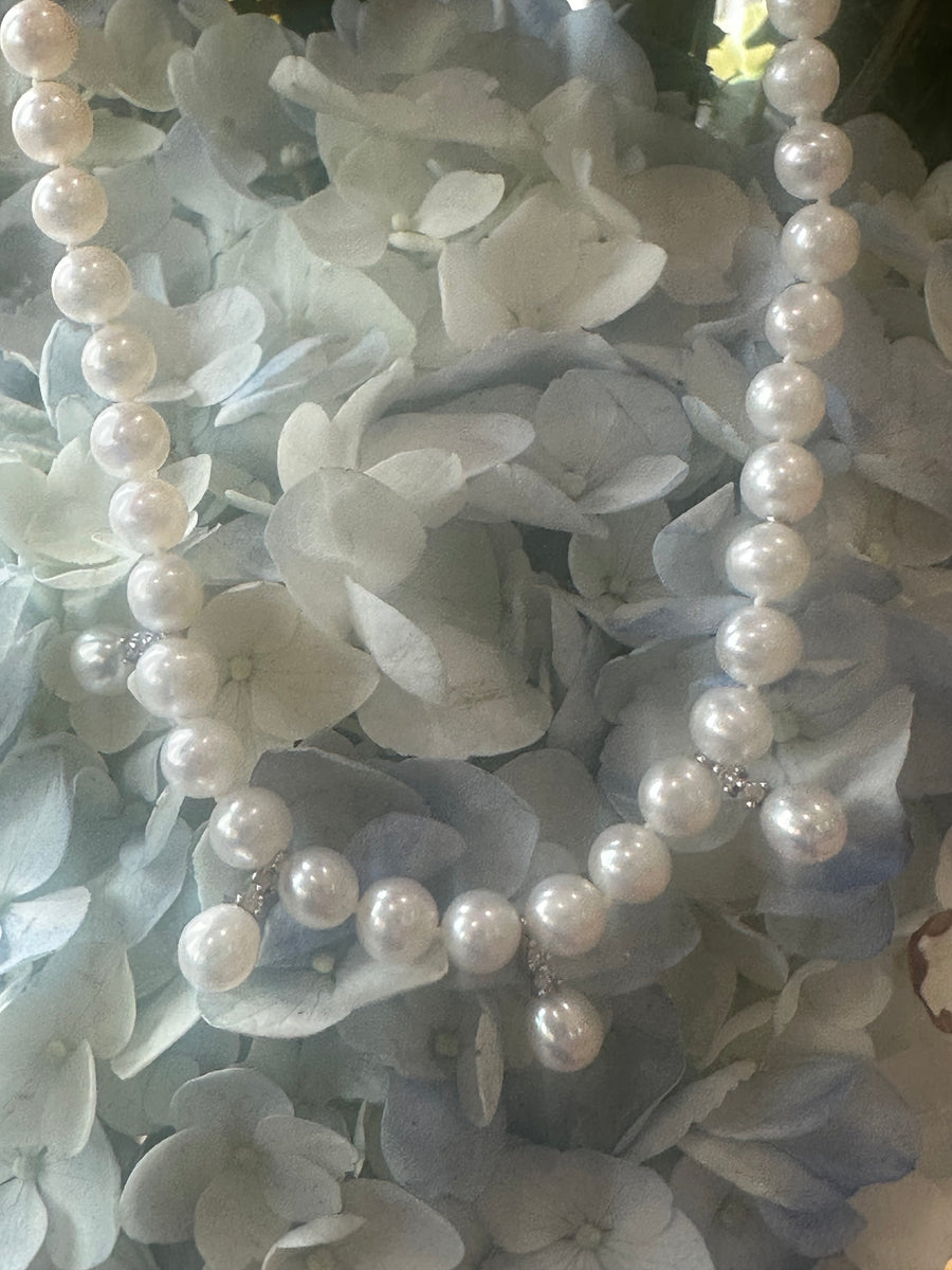 14 Karat White Gold Pearl Necklace  # 325-00303