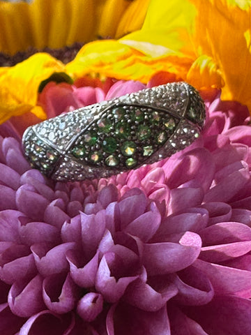 18 Karat White Gold Emerald & Diamond Ring.  # 200-02679