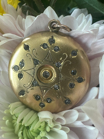 14 Karat Gold Filled Locket  # 466-00262