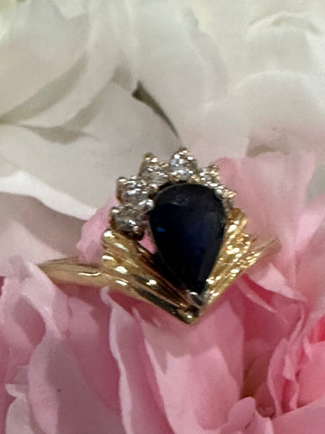14 Karat Yellow Gold Sapphire & Diamond Ring  # 200-02661