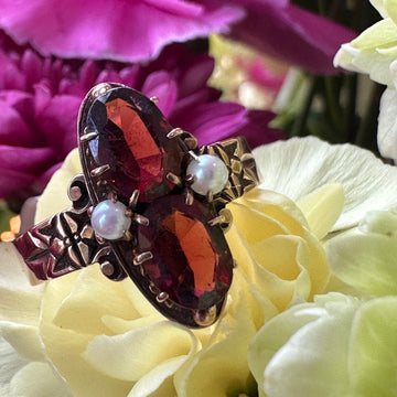 14 Karat Yellow Gold Garnet Ring