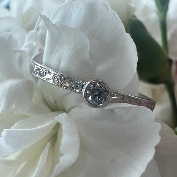 14 Karat White Gold Diamond Ring