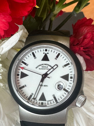 Muhle Glasshute S.A.R. Rescue Timer  # 543-01744