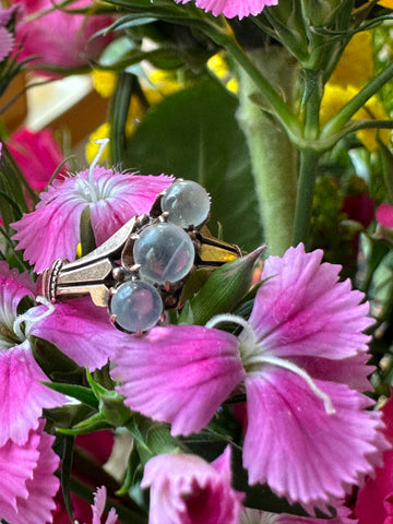 10 Karat Yellow Gold Moonstone Ring  # 200-01042