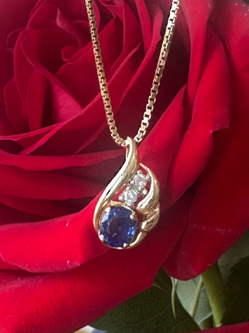14 Karat Yellow Gold Sapphire & Diamond Pendant  # 235-00374