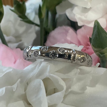 14 Karat White Gold Diamond Band 