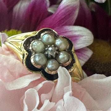 18 Karat Yellow Gold Victorian Ring