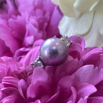 14 Karat White Gold Pearl Ring