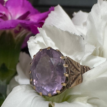 14 Karat Yellow Gold Amethyst Ring