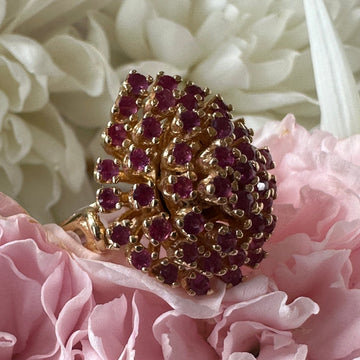 14 Karat Yellow Gold Pink Sapphire Ring