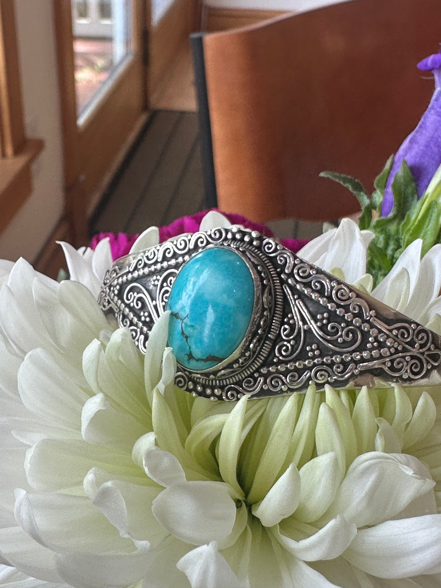 Sterling Silver & Turquoise Cuff Bracelet  # 555-04133