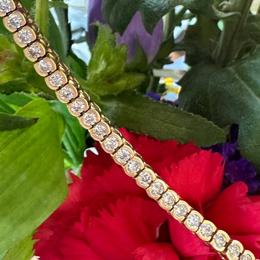 14 Karat Yellow Gold Diamond Tennis Bracelet