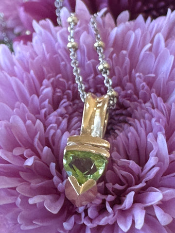 14 Karat Yellow Gold Peridot & Diamond Pendant  # 230-00731