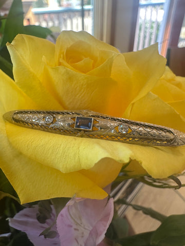 14 Karat Yellow Gold Filigree Bar Pin   # 548-00606