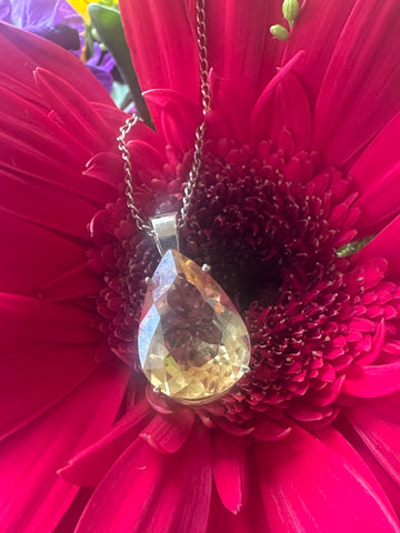 10 Karat Yellow Gold Citrine Necklace  # 235-00383