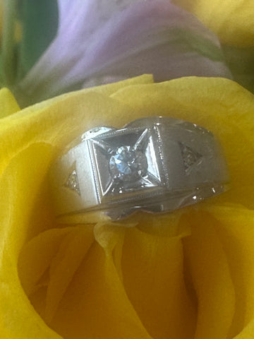 14 Karat White Gold Men's Diamond Ring  # 415-00182