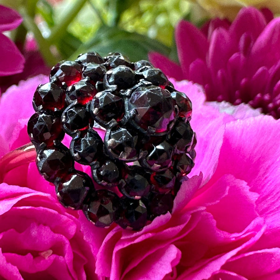 14 Karat Yellow Gold Garnet Ring