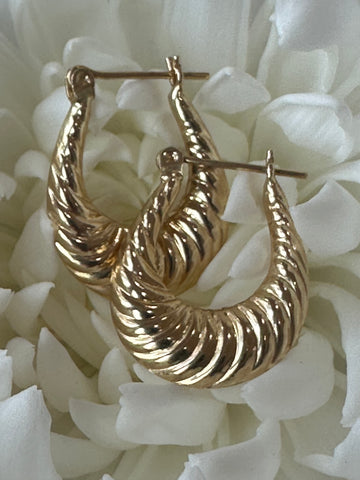 14 Karat Yellow Gold Medium Hoops  # 425-00227