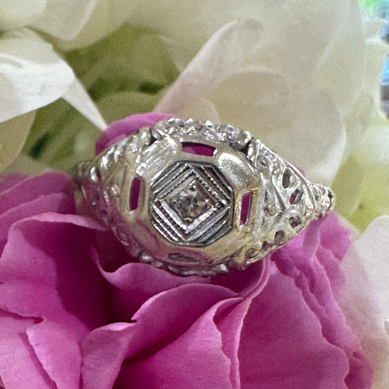14 Karat White Gold Art Deco Diamond Ring