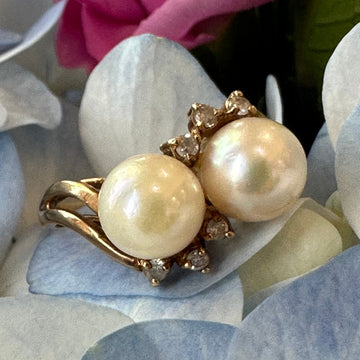 14 Karat Yellow Gold Pearl and Diamond Ring