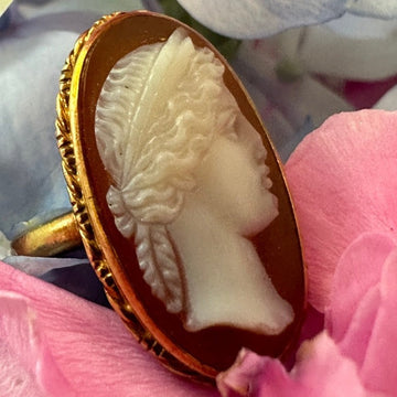 18 Karat Yellow Gold Cameo Ring18 Karat Yellow Gold Cameo Ring