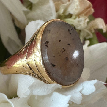 18 Karat Yellow Gold Quartz Ring