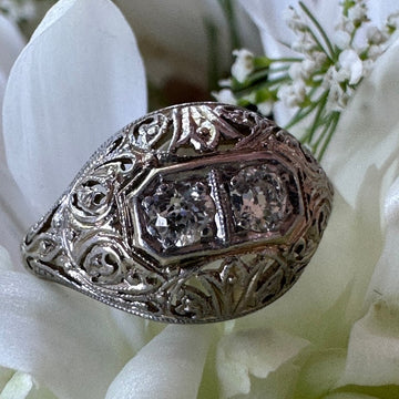 18 Karat White Gold Diamond Filigree Ring