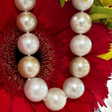 White - Golden Tahitian Pearls 14 Karat White Gold Clasp