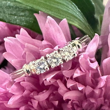 14 K White Diamond Ring