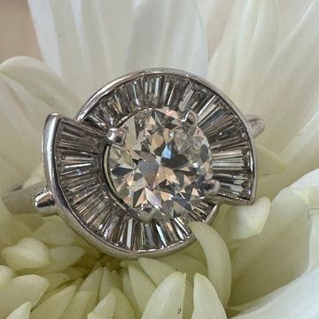 Platinum Diamond Fashion Ring