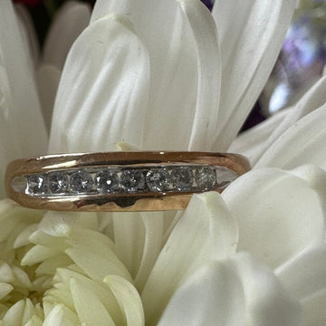 10 Karat Yellow Gold Diamond Wedding Band