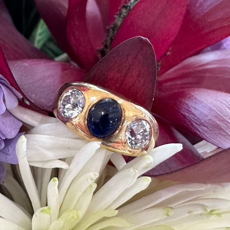 18 Karat Yellow Gold Sapphire & Diamond Gypsy Ring