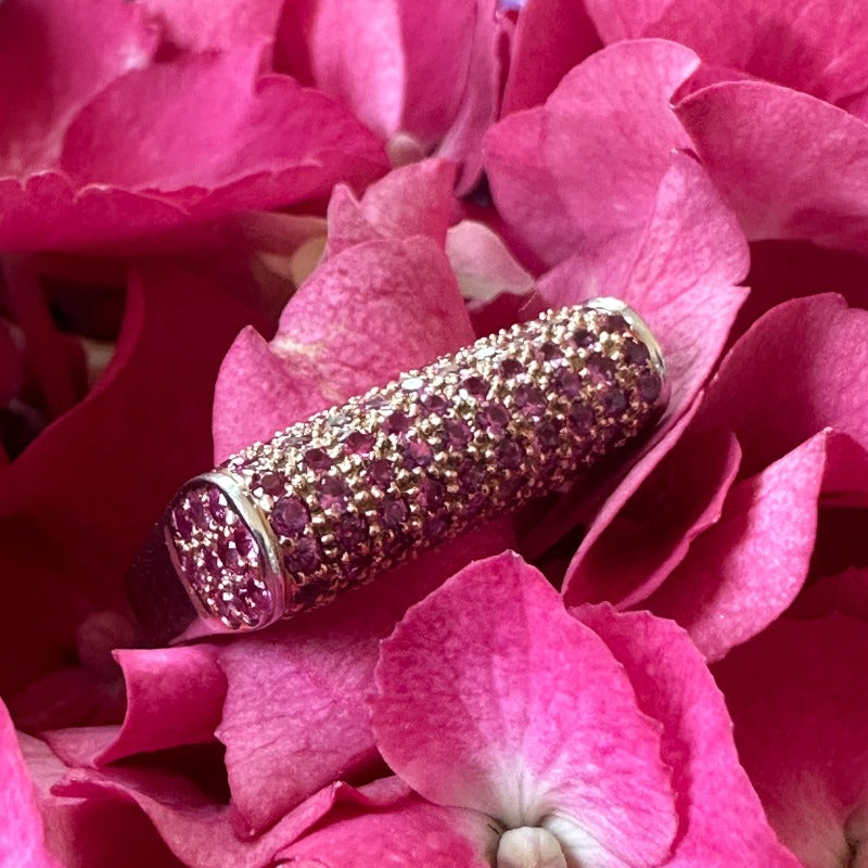 18 Karat White Gold Pave Pink Sapphire Fashion Ring