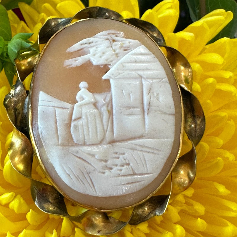 Cameo Pin in Gold Filled Yellow Gold