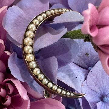 14 Karat Yellow Gold Crescent Moon with Pearls