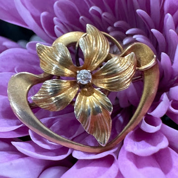 10 Karat Yellow Gold Flower Pin