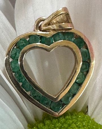 10 Karat Yellow Gold Emerald Heart Pendant