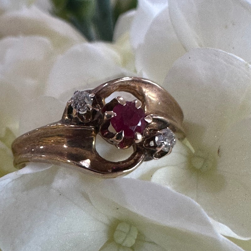 Art Nouveau Ruby and Diamond Ring