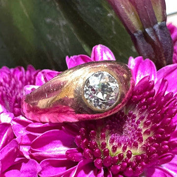 Vintage 14 Karat Yellow Gold Diamond Ring