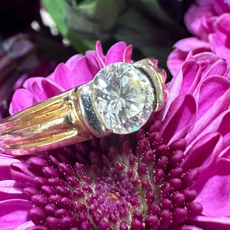 14 Karat Yellow Gold Diamond Ring  # 100-00931