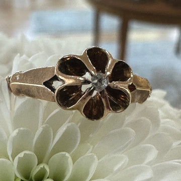 10 Karat Yellow Gold Buttercup Diamond Ring 