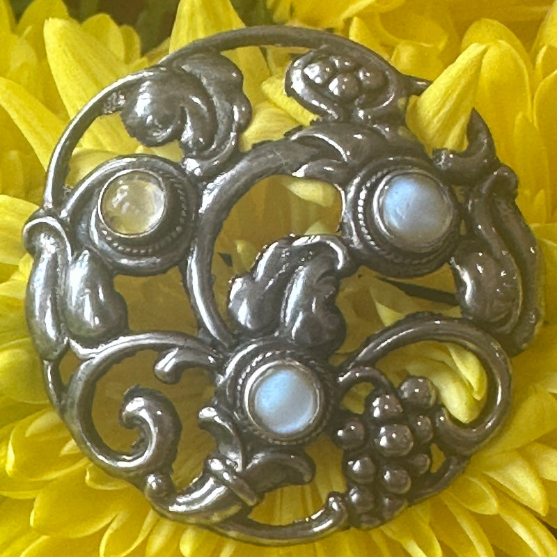 Sterling Silver Moonstone Pin